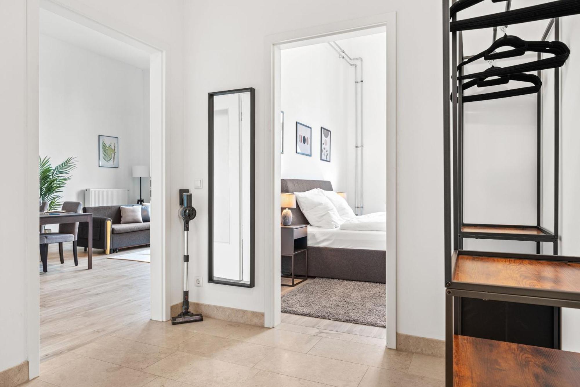 Mint Apartment Ueber Der Stadt Parken Kueche Wifi Berlin Dış mekan fotoğraf