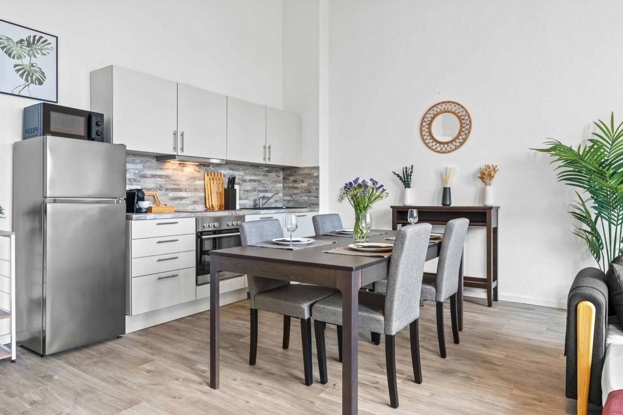 Mint Apartment Ueber Der Stadt Parken Kueche Wifi Berlin Dış mekan fotoğraf