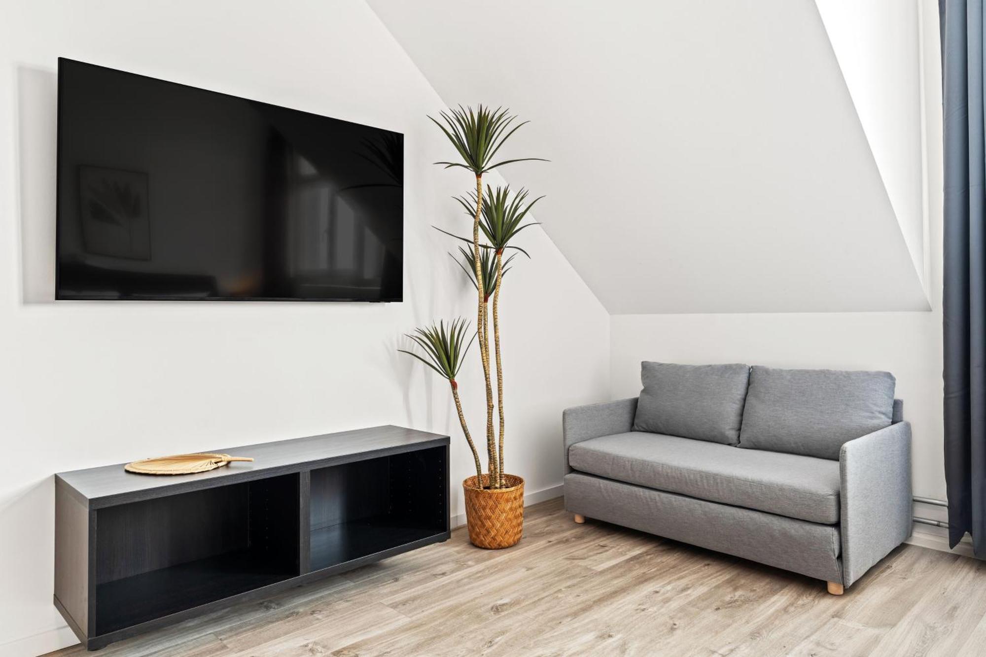 Mint Apartment Ueber Der Stadt Parken Kueche Wifi Berlin Dış mekan fotoğraf